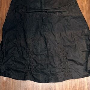 Hillard & Hanson Elegant Black Embroidered Skirt